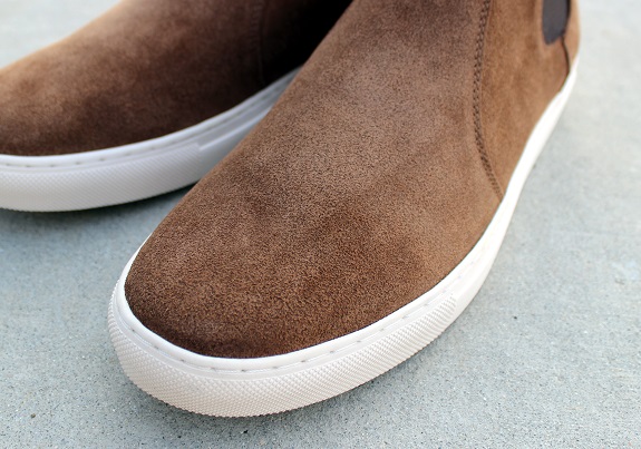 In Review: The Banana Republic Tully Suede Chelsea Sneaker | Dappered.com