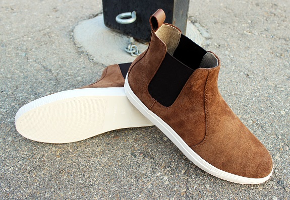 In Review: The Banana Republic Tully Suede Chelsea Sneaker | Dappered.com